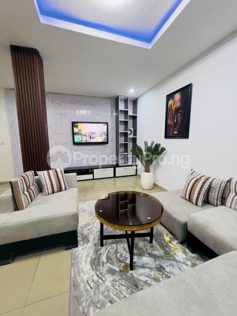 2 bedroom Flat / Apartment for shortlet Okupe Estate Maryland Lagos - 0