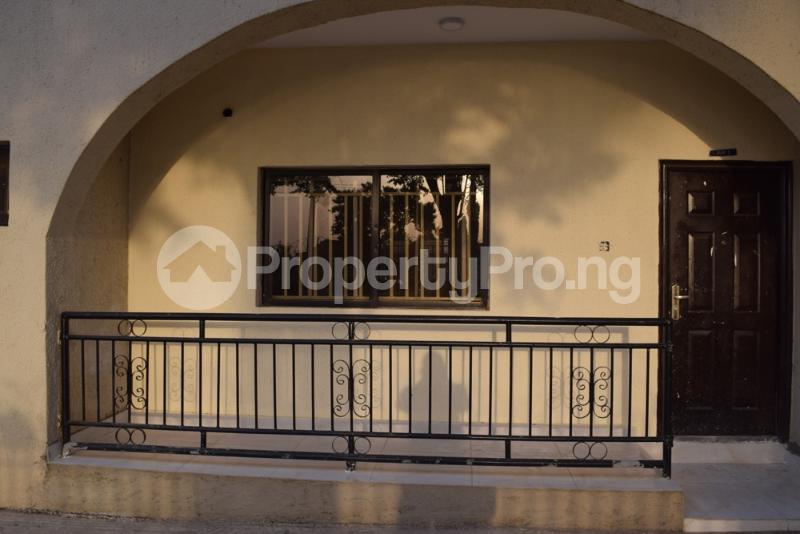 3 bedroom Flat / Apartment for rent Wuye Abuja
