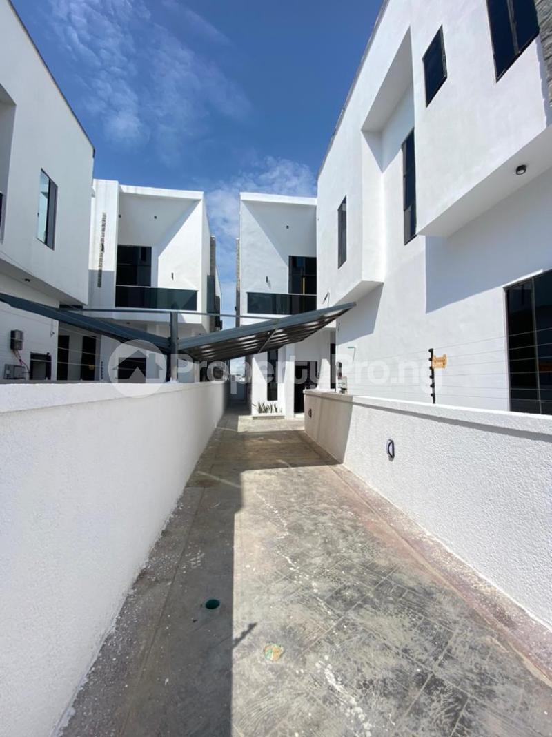 4 bedroom House for sale orchid Lekki Lagos