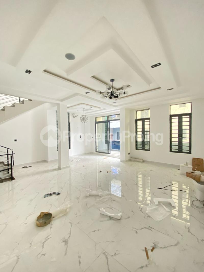 4 bedroom House for sale Ologolo Lekki Lagos