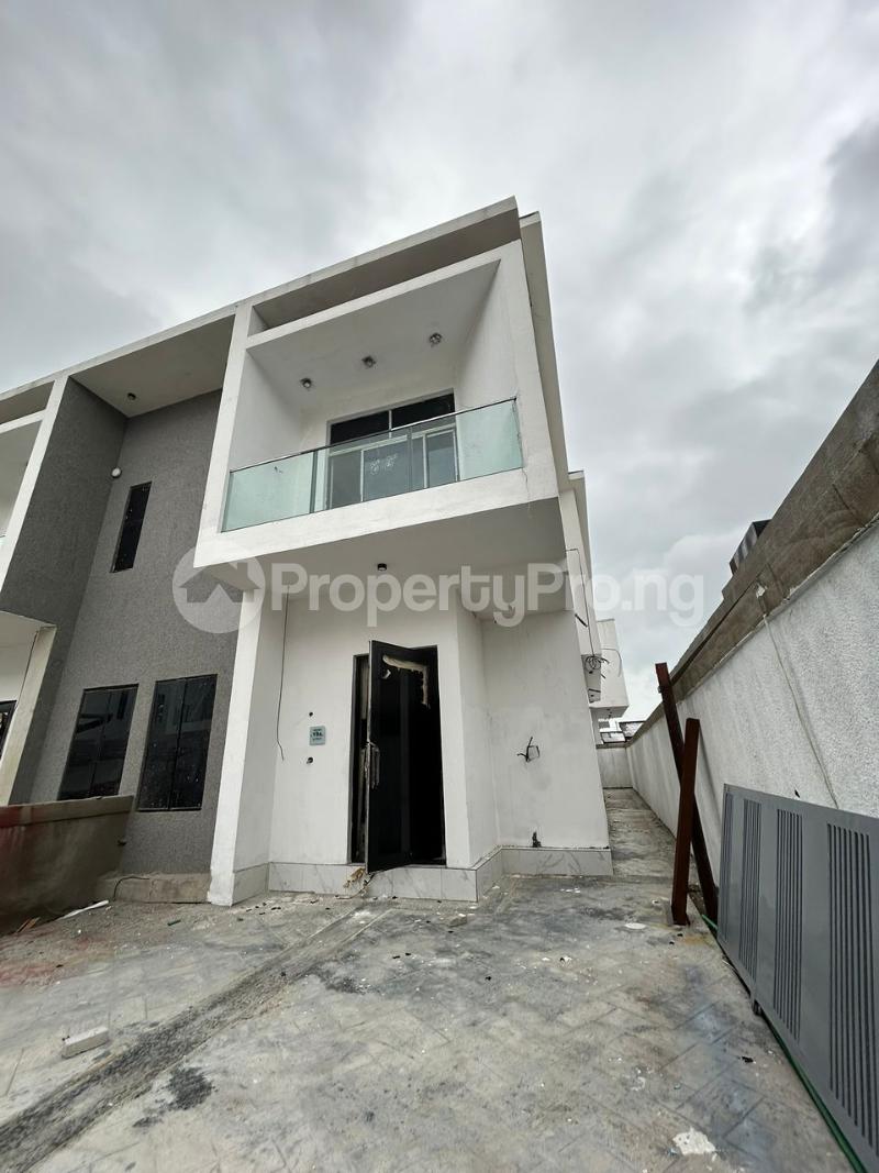 4 bedroom House for sale orchid Lekki Lagos