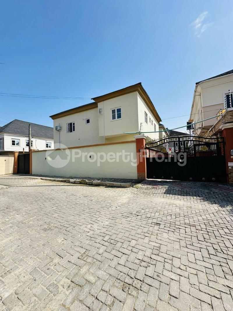 5 bedroom House for rent Chevron Lekki Lagos