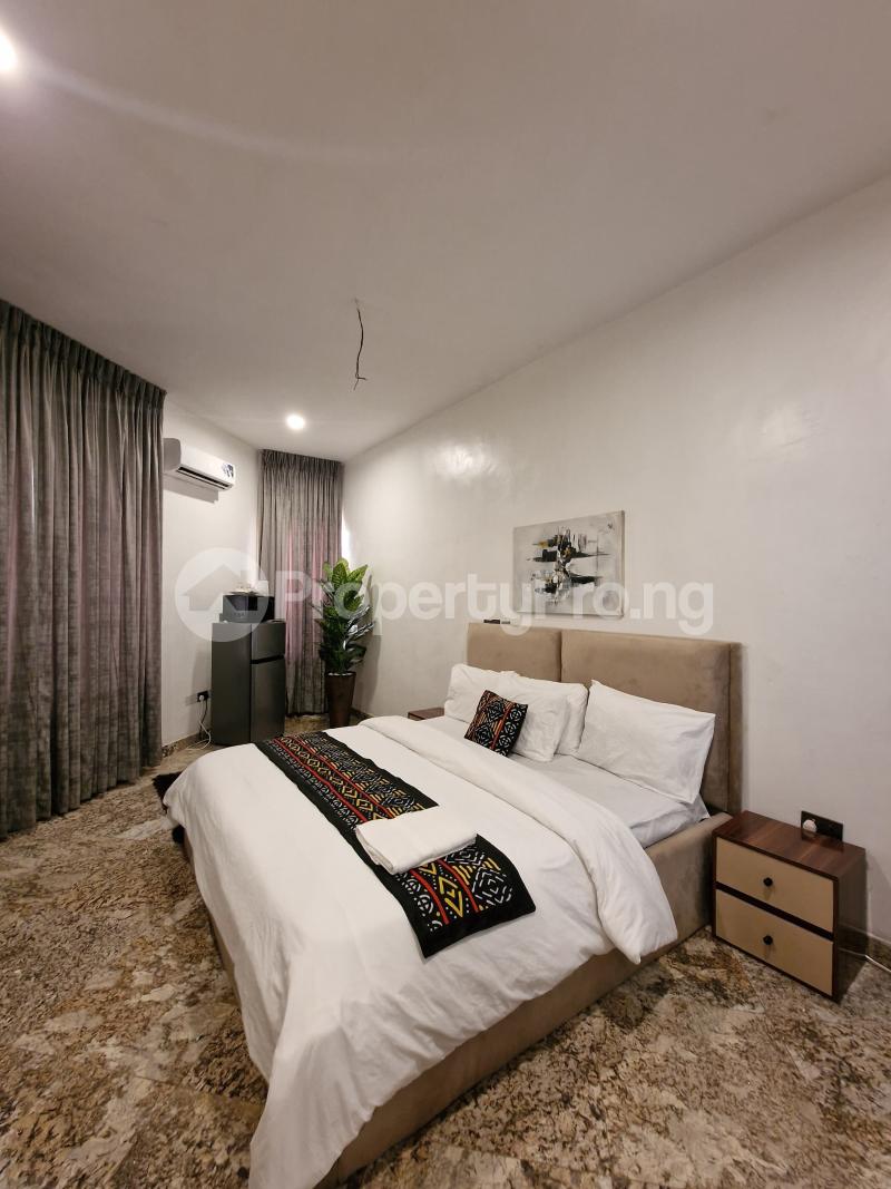 1 bedroom Flat / Apartment for shortlet Jahi Abuja
