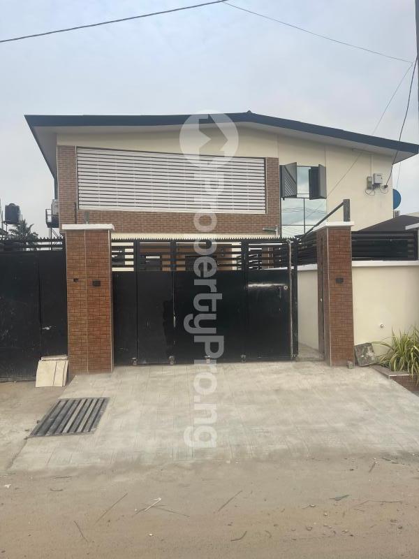 2 bedroom House for sale Ebute Ikorodu Lagos