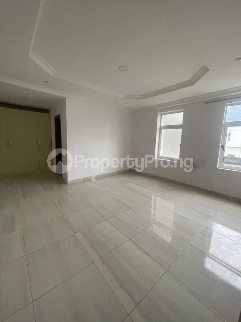2 bedroom House for rent Chevron Lekki Lagos