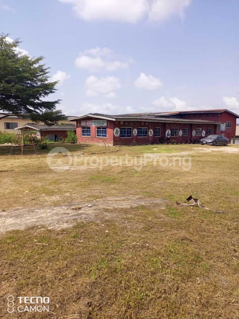 Commercial Property for sale Behind Ayefele Fm Challenge Area Ibadan Oyo