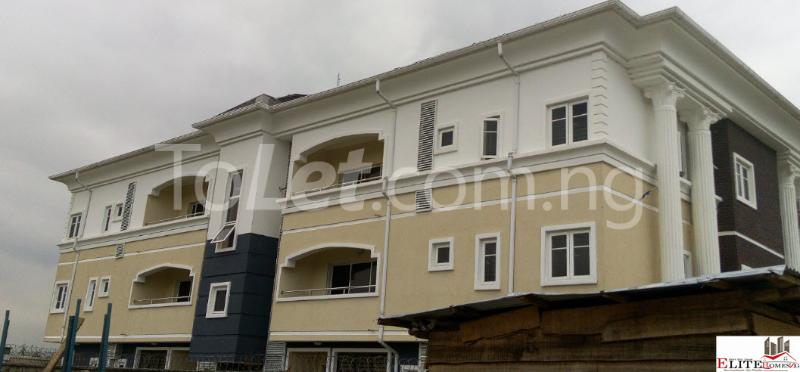 3 bedroom Flat / Apartment for rent Behind Hotr Ikate Lekki Lagos
