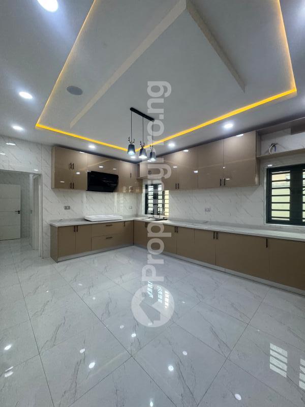 5 bedroom House for sale Blue Gate Estate, Oluyole Estate Oluyole Oyo