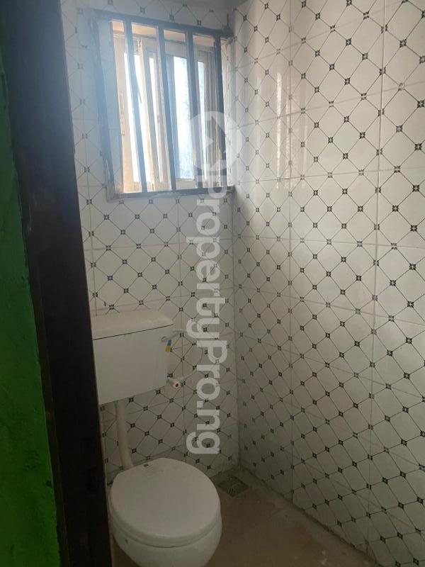 Flat / Apartment for rent Ogui Road, Enugu Enugu