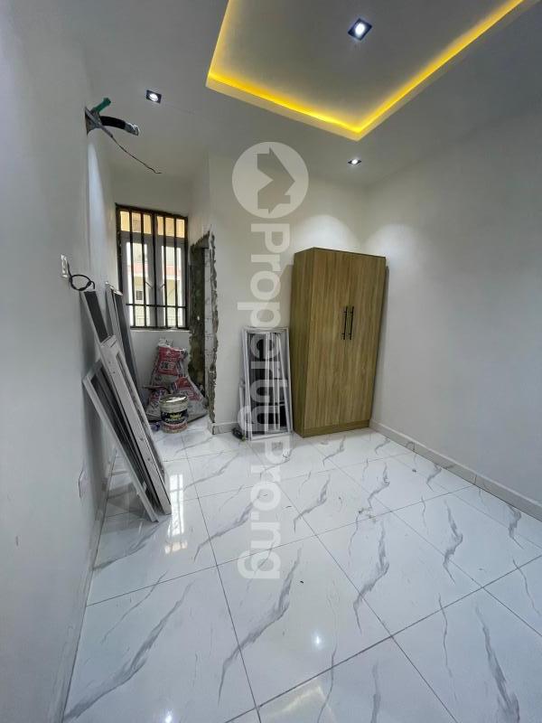 1 bedroom Flat / Apartment for rent Southdrith Estate Along Mobil Road Ilaje Ajah Lagos