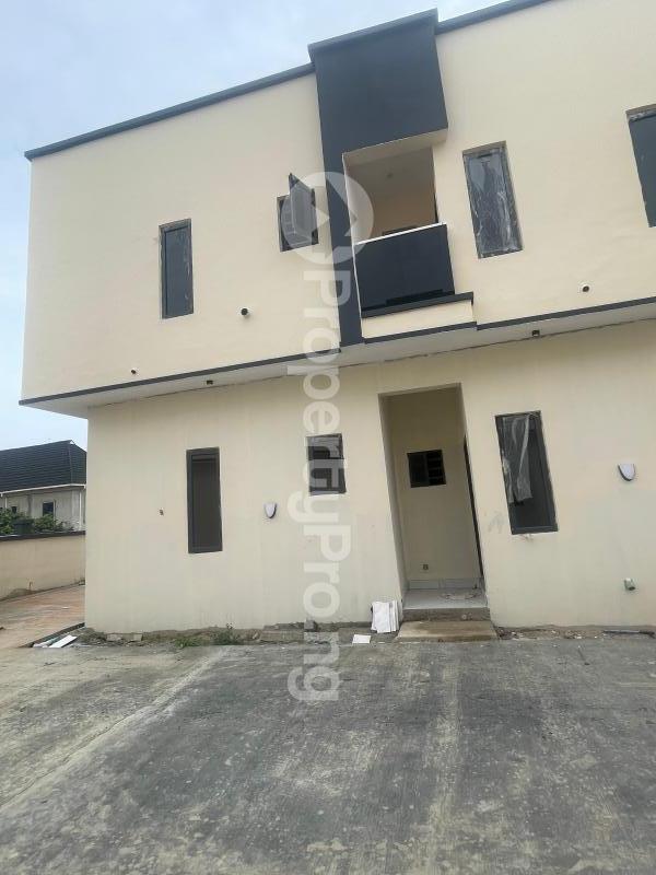 2 bedroom House for rent Ebute Ikorodu Lagos
