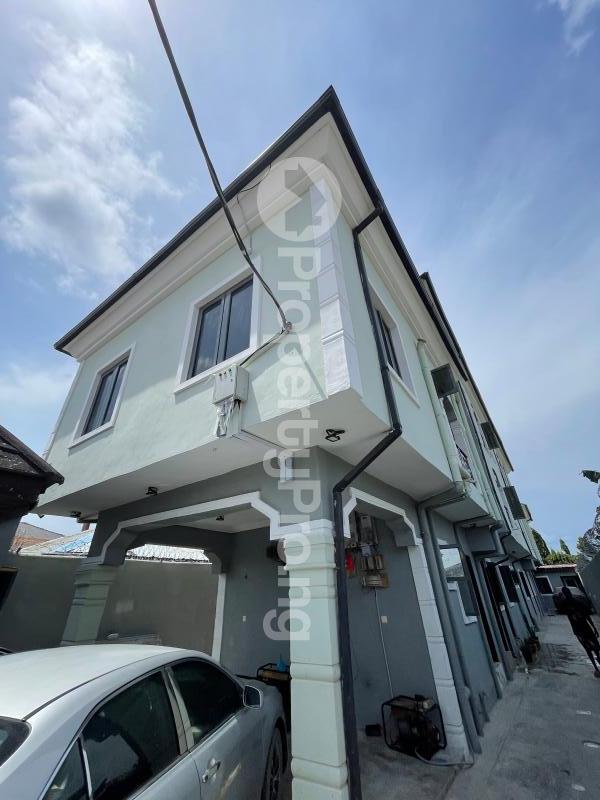 2 bedroom Flat / Apartment for rent Mobil Road Ajah Lagos