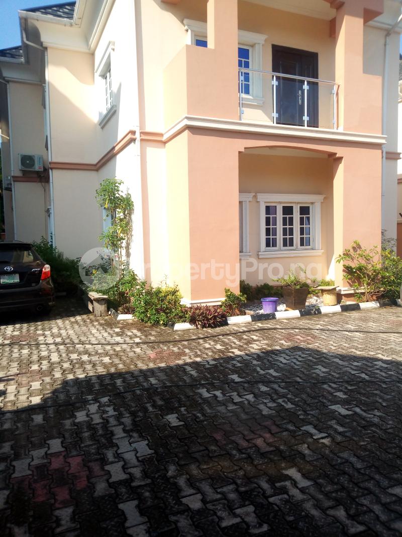 3 bedroom Flat / Apartment for rent Off Pinnacle Filling Station Lekki Right (in A Gated Estate And Serene Environment) Lekki Phase 1 Lekki Lagos