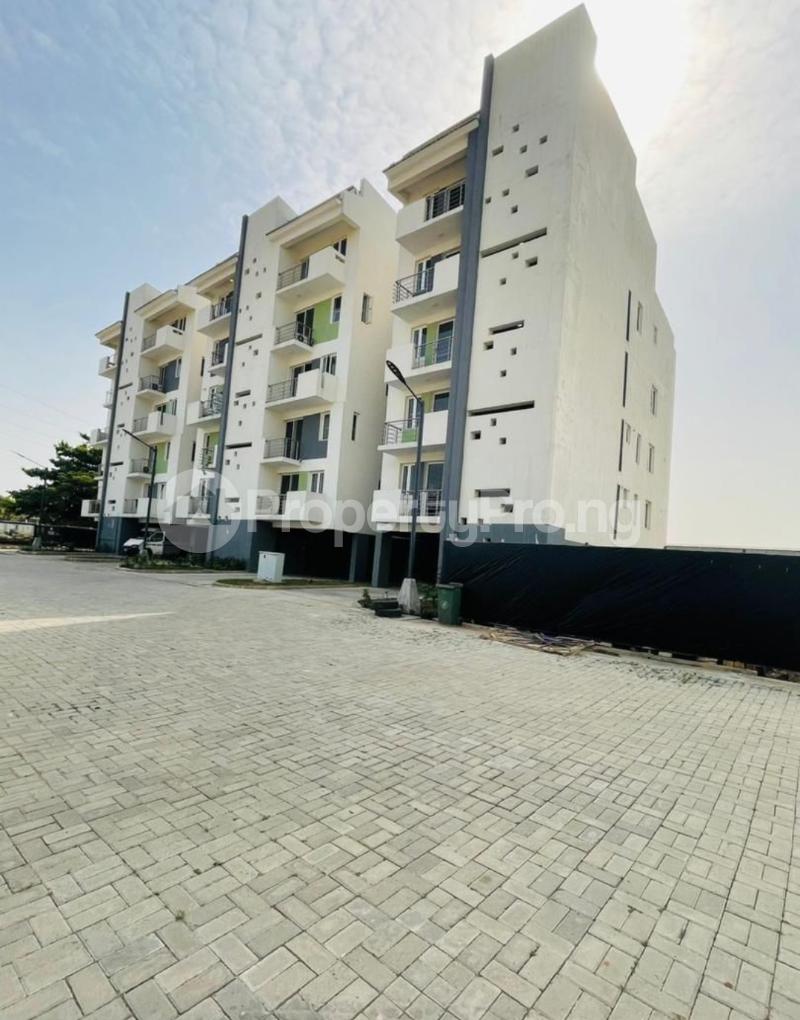 1 bedroom Flat / Apartment for sale Ilupeju Lagos