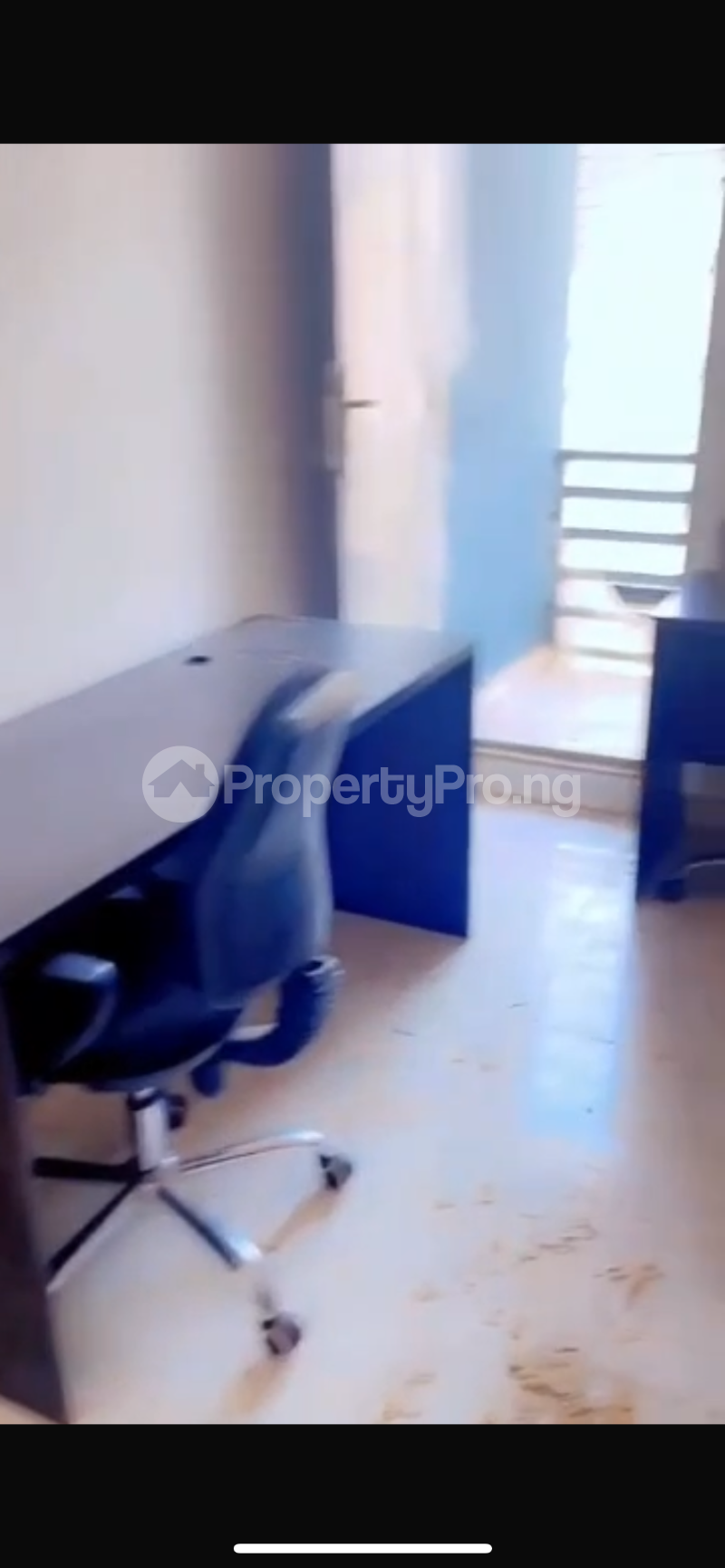 1 bedroom Co working space for rent Adekunle Yaba Lagos