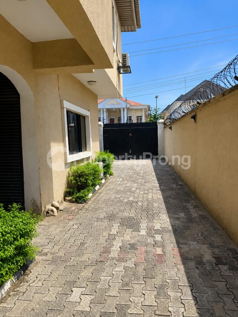 1 bedroom Commercial Property for rent Estate Ikota Lekki Lagos