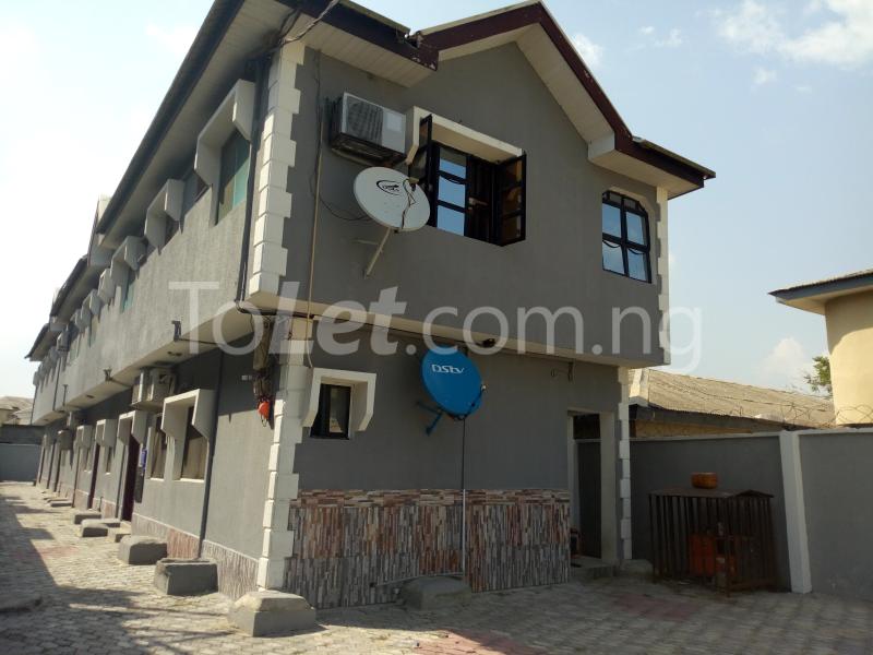1 bedroom Commercial Property for rent   Monastery road Sangotedo Lagos