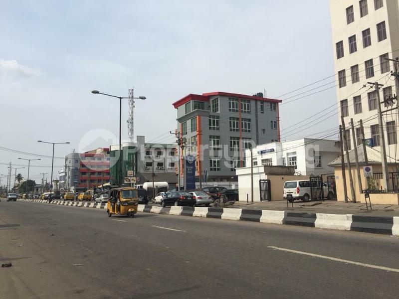 10 bedroom Commercial Property for rent Oba Akran Ikeja Lagos - 4
