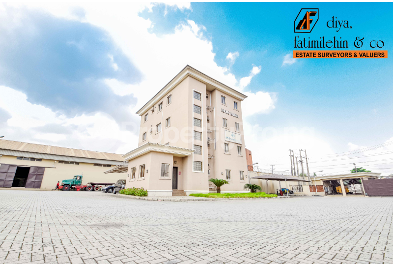 Commercial Property for rent Ikorodu Road Maryland Maryland Lagos