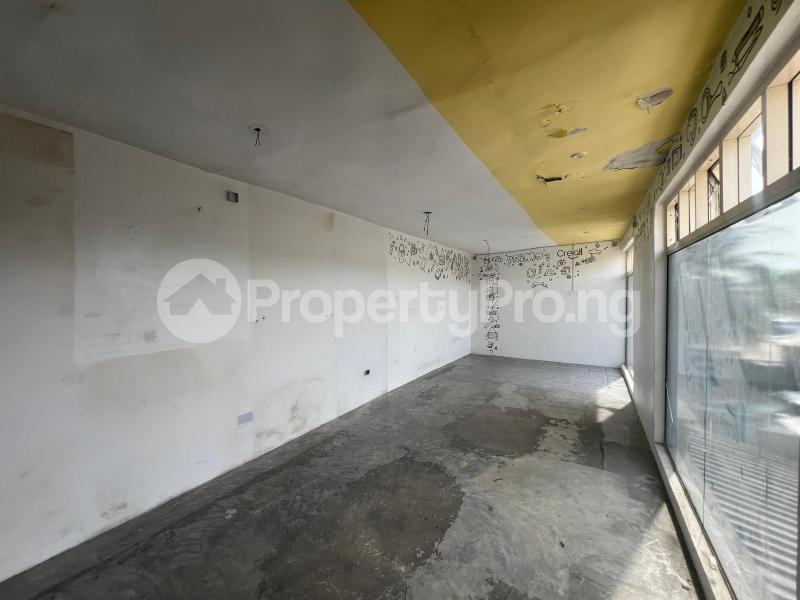 Commercial Property for rent Lekki Phase 1 Lekki Phase 1 Lekki Lagos