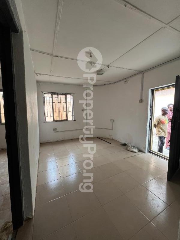 1 bedroom Flat / Apartment for rent Off Ajayi Road Ogba Lagos