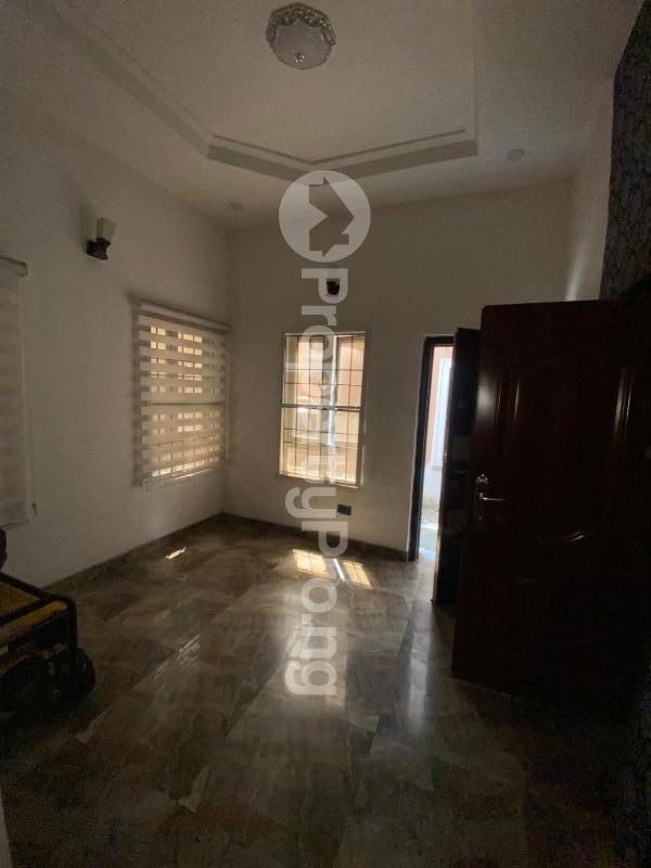 2 bedroom Flat / Apartment for rent Jakande Lekki Lagos