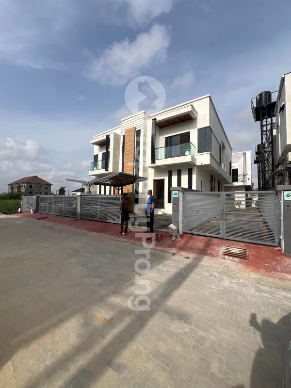 4 bedroom House for sale Lekki Lagos
