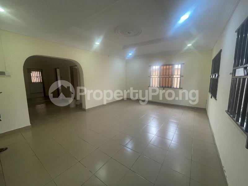 4 bedroom House for rent Extension Omole phase 2 Ojodu Lagos
