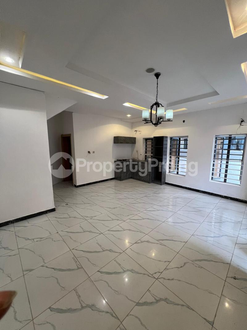 1 bedroom Flat / Apartment for rent Estate Orchid Lekki Lagos