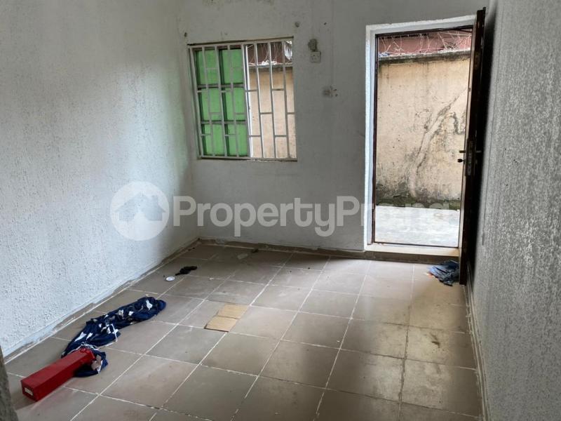 1 bedroom Flat / Apartment for rent Fola Agoro Yaba Lagos