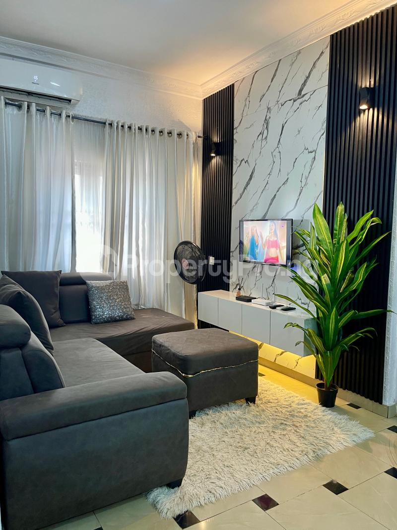 1 bedroom Flat / Apartment for shortlet Lawrence Daniel Gate, Airport Road Ajao Estate Isolo Lagos