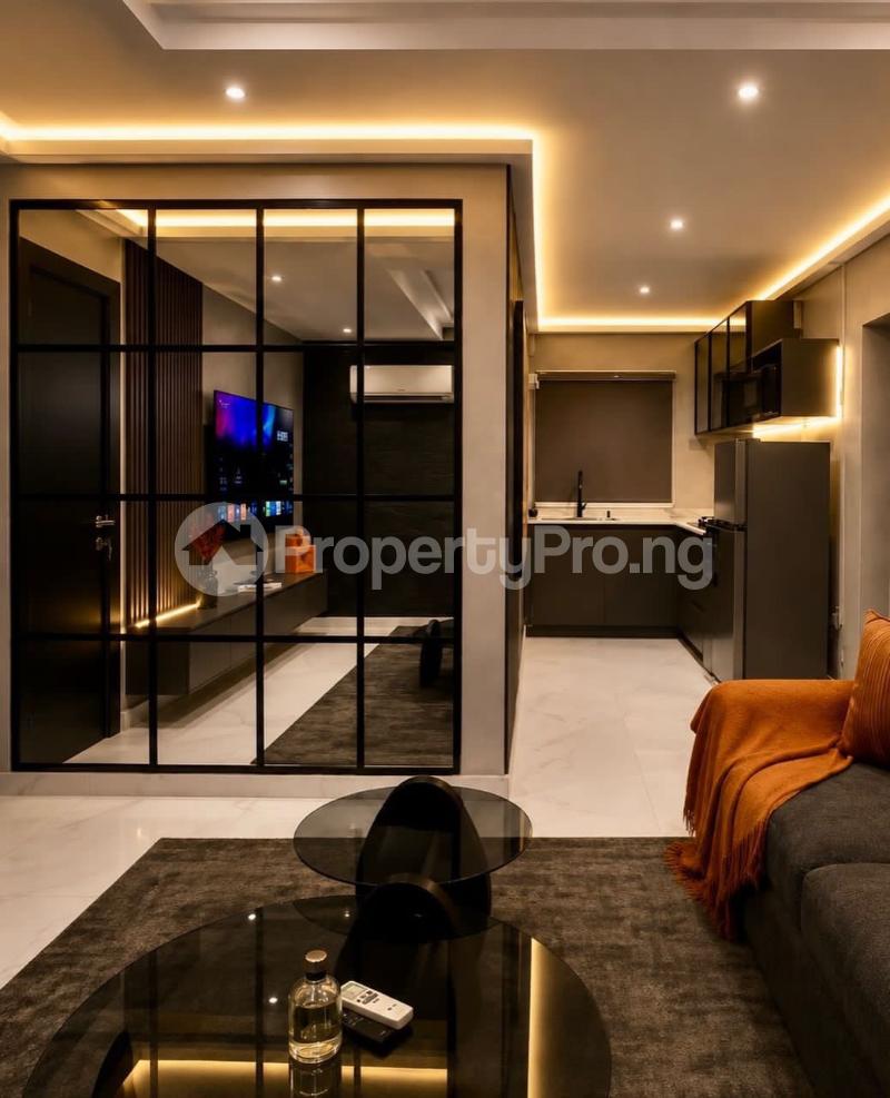 1 bedroom House for sale ONIRU Victoria Island Lagos