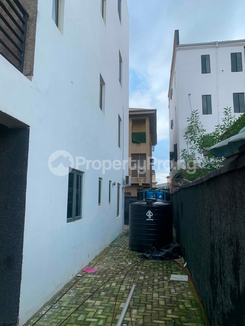 1 bedroom Flat / Apartment for rent Igbo-efon Lekki Lagos