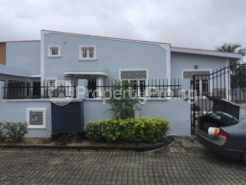 1 bedroom Flat / Apartment for rent Close 9, Mayfair Gardens Estate Awoyaya Ajah Lagos
