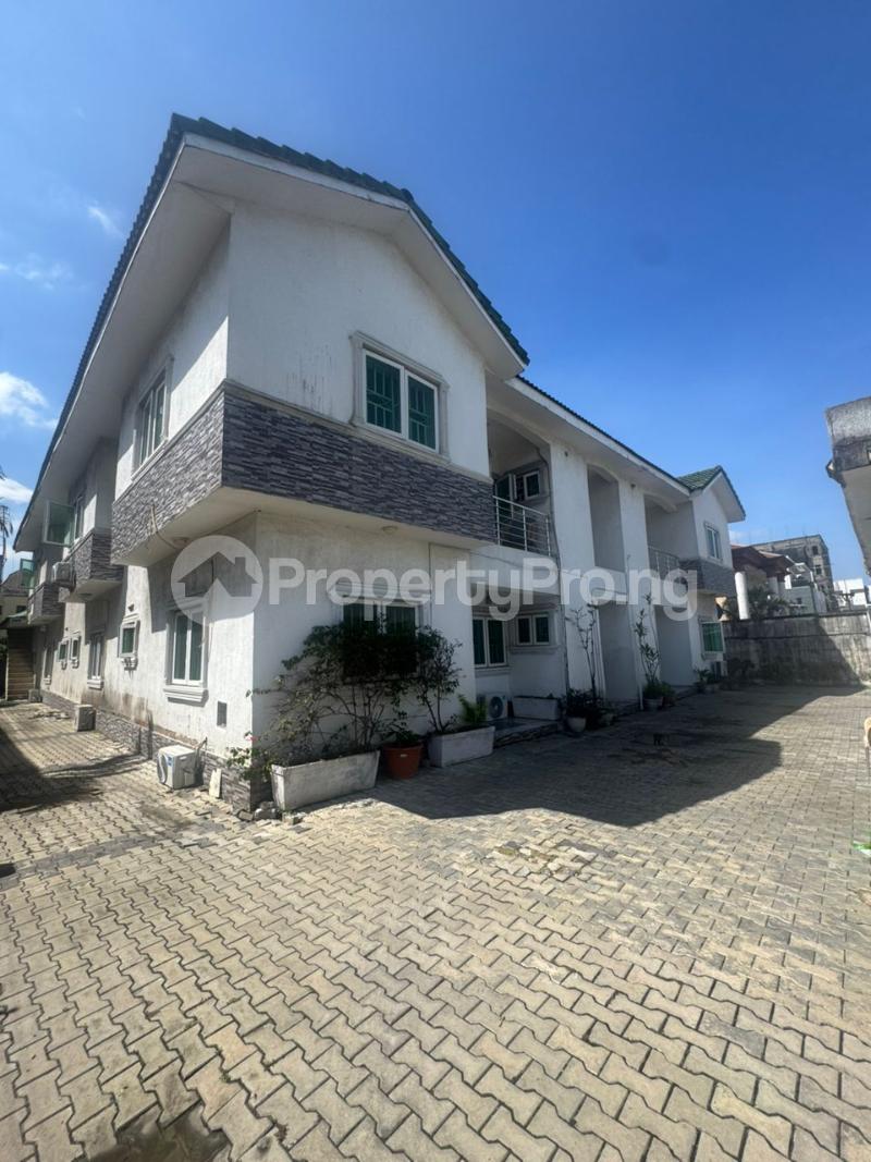 1 bedroom Flat / Apartment for rent Estate Lekki Phase 1 Lekki Lagos