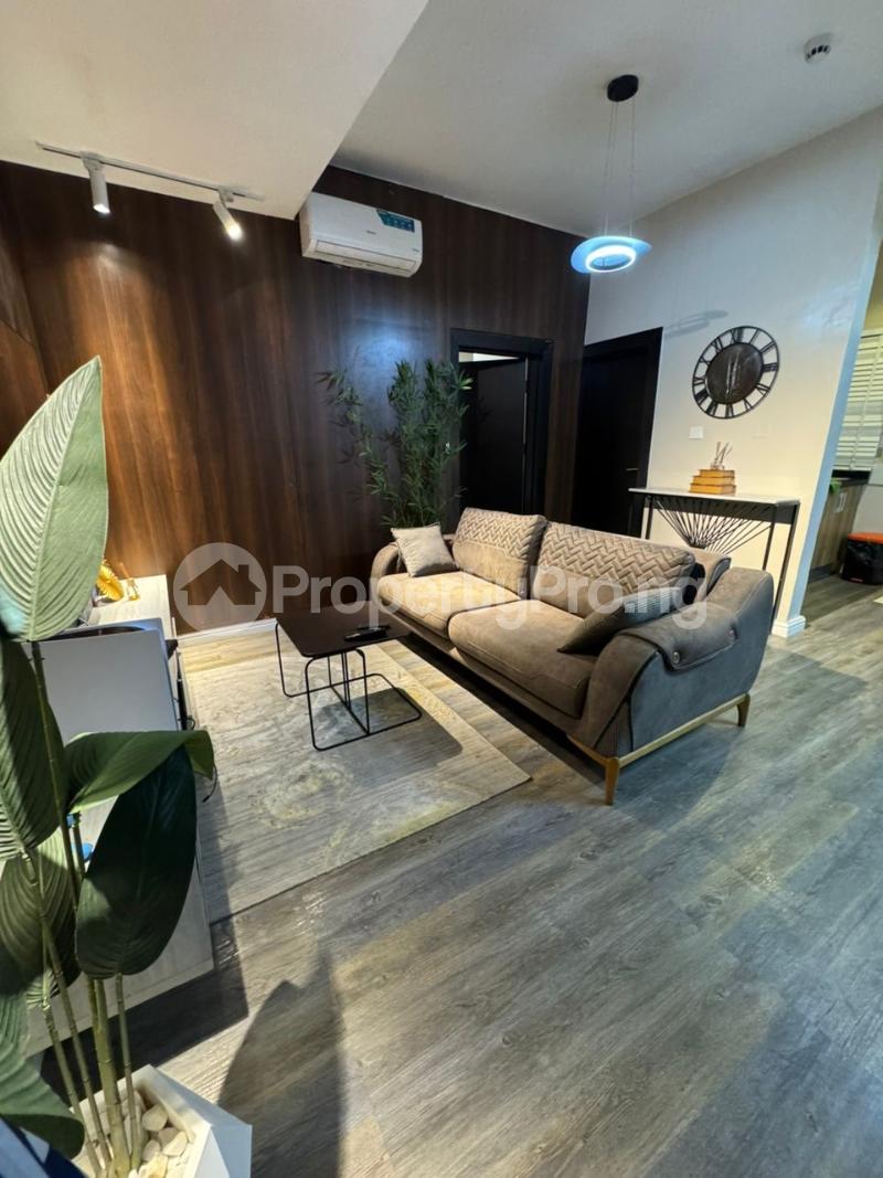 1 bedroom Flat / Apartment for shortlet Ologolo Lekki Lagos