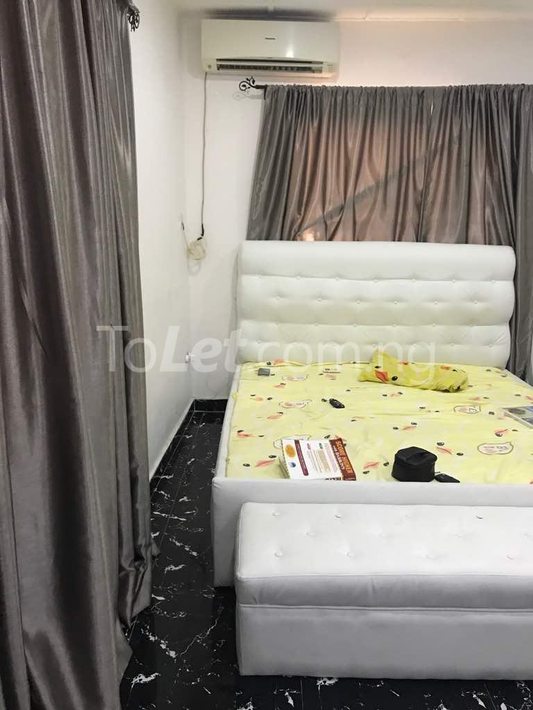 1 bedroom Flat / Apartment for rent Oyibo Rd Lekki Phase 1 Lekki Lagos