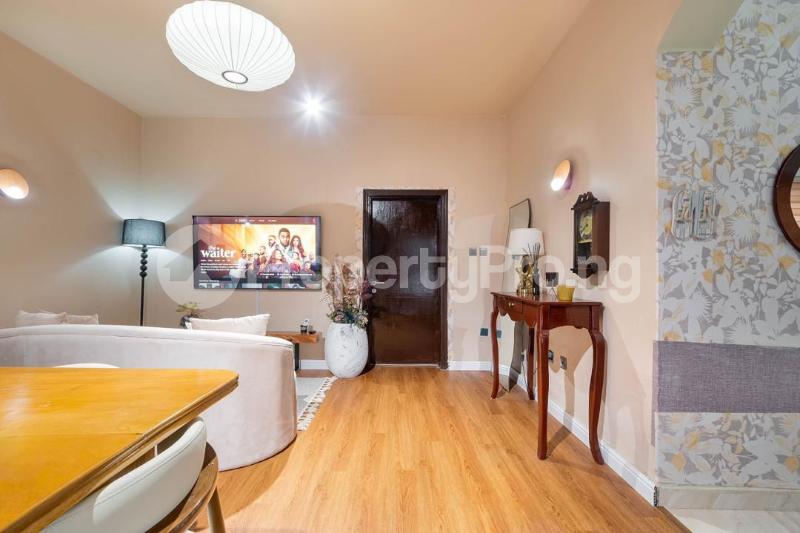 1 bedroom House for shortlet Estate Lekki Phase 1 Lekki Lagos