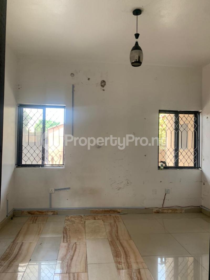 1 Bedroom Flat / Apartment in Osapa london Lekki Lagos Flat