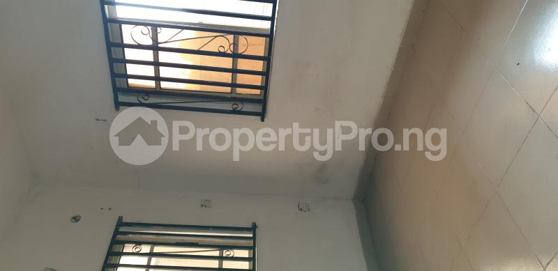 Flat / Apartment for rent Off University Of Lagos Road, Abule Oja, Yaba. Abule-Oja Yaba Lagos