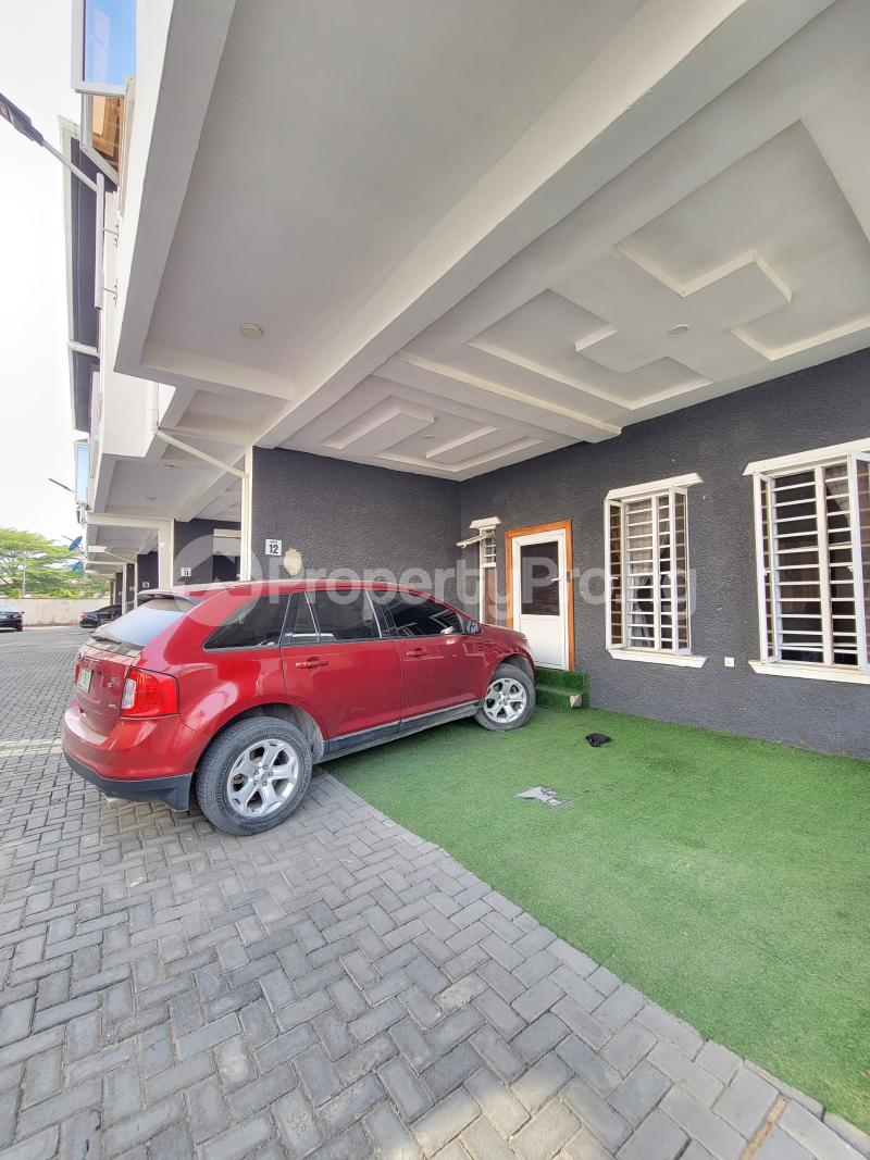 Flat / Apartment for rent Mobil Road, Ilaje Ajah Lagos