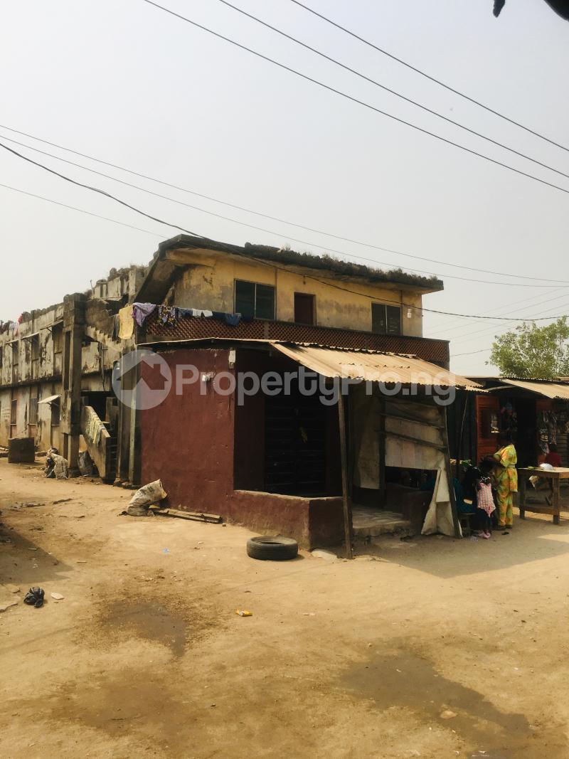 10 Bedroom House in Agric Ikorodu Lagos House for sale in ikorodu