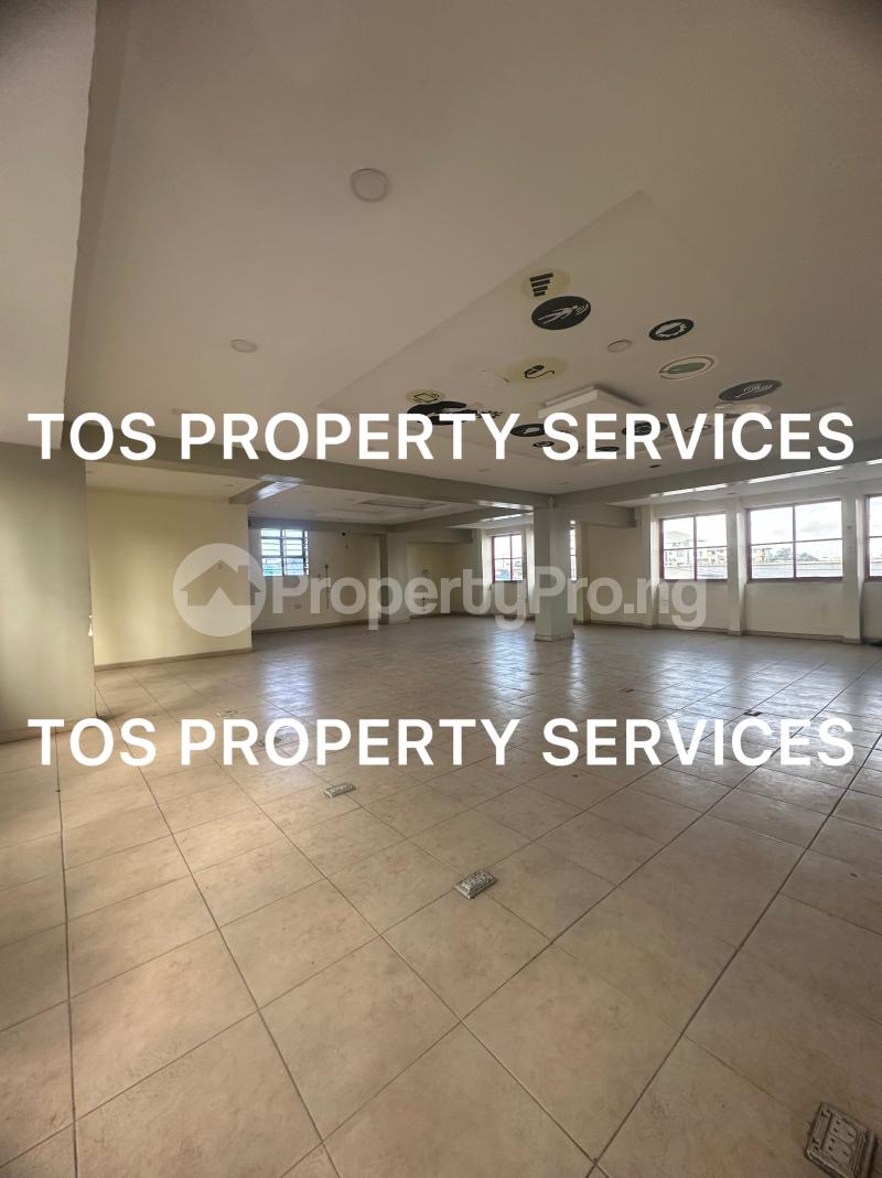 Commercial Property for rent By Herbert Macaulay Way, Sabo Alagomeji, Yaba Alagomeji Yaba Lagos
