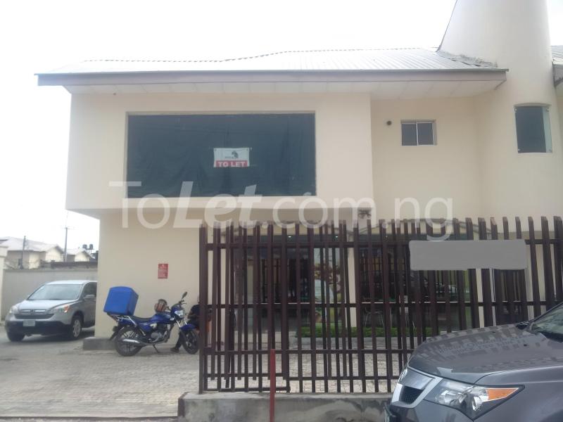 Commercial Property for rent 2nd Roundabout Lagos