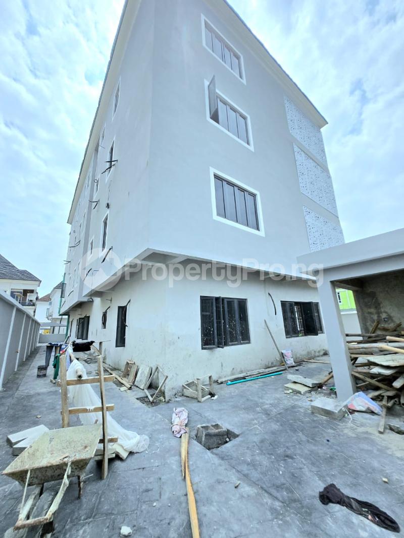 1 bedroom Commercial Property for rent chevron Lekki Lagos