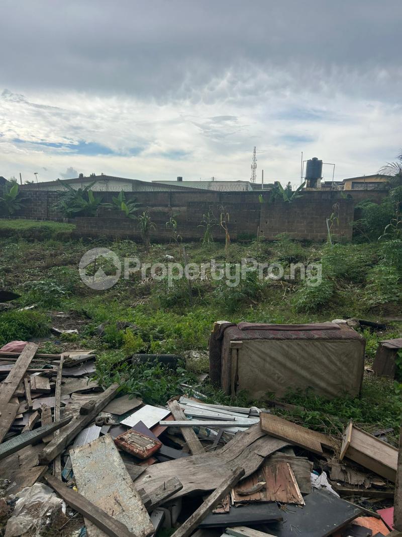 Land for sale Within Friendly Top Filling Station Oluyole Estate Oluyole Estate Ibadan Oyo