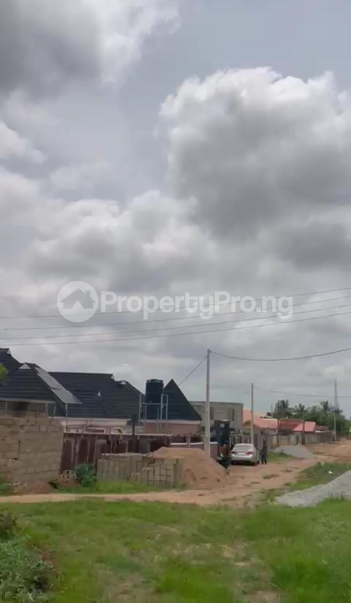 Land for sale Akala Express Ibadan Oyo - 1