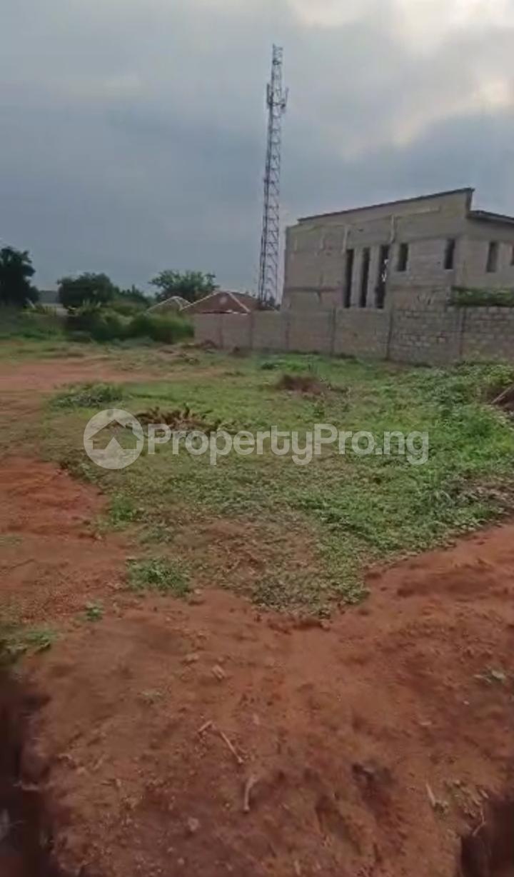 Land for sale Olunloyo Gra Off Ring Road Ibadan Oluyole Estate Ibadan Oyo