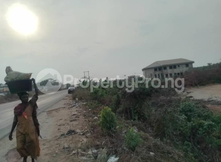 Land for sale Iyana Agbala, Iwo Rd Ibadan Oyo