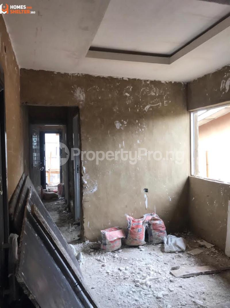 1 bedroom Flat / Apartment for sale Soluyi Gbagada Lagos